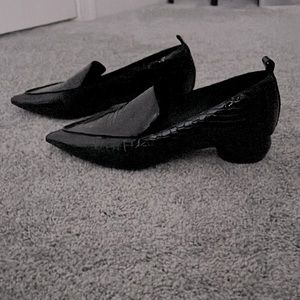 Jeffrey Campbell black croc patent leather unique loafers